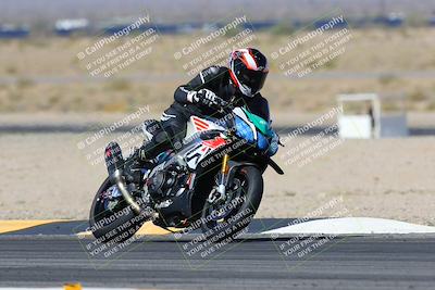 media/Mar-24-2025-Moto Forza (Mon) [[57ce5c5cff]]/3-Beginner Group/Session 2 (Turn 11)/